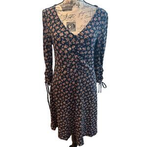 HAYDEN Los Angeles Navy Multicolor Floral Fit Flare V-neck Long Sleeve Dress M